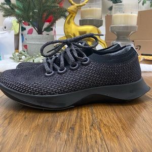 Allbirds Women’s Tree Dashers, obsidian with black sole